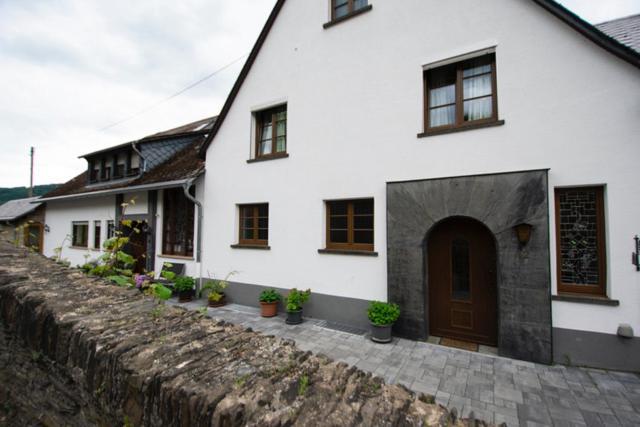 Hôtel Wein Und Gastehaus Marlene Pohl à Kinheim Extérieur photo