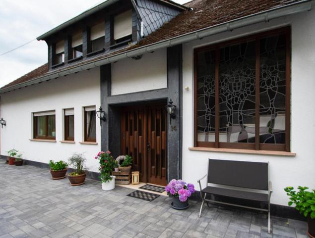 Hôtel Wein Und Gastehaus Marlene Pohl à Kinheim Extérieur photo